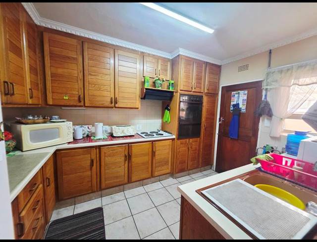 2 BEDROOM HOUSE FOR SALE IN TERENURE